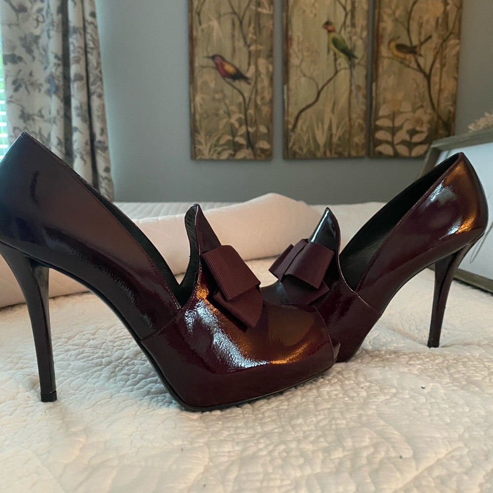 Limited Edition Stuart Weitzman heels